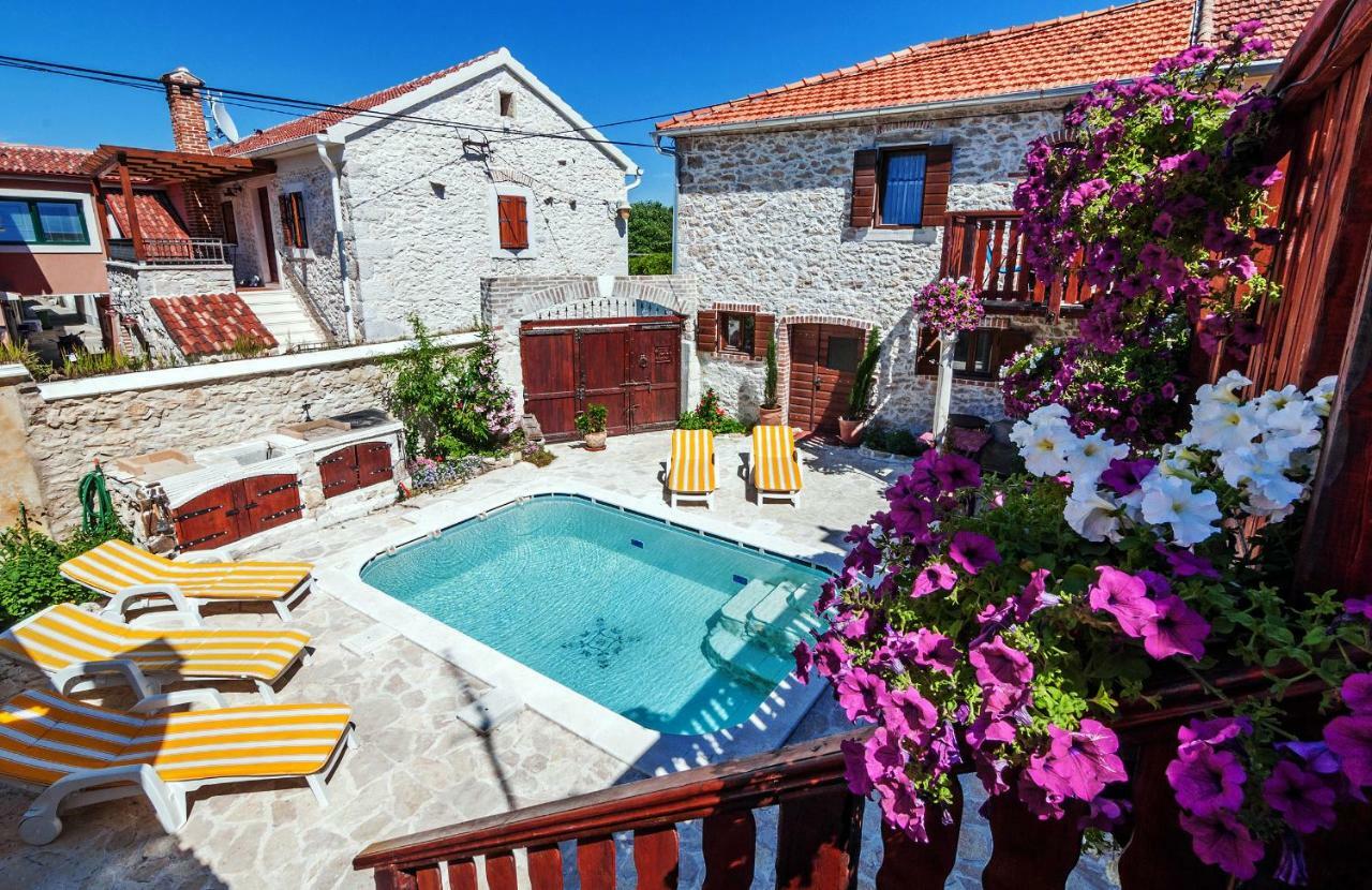 זאדאר Studios Villa Romantica מראה חיצוני תמונה