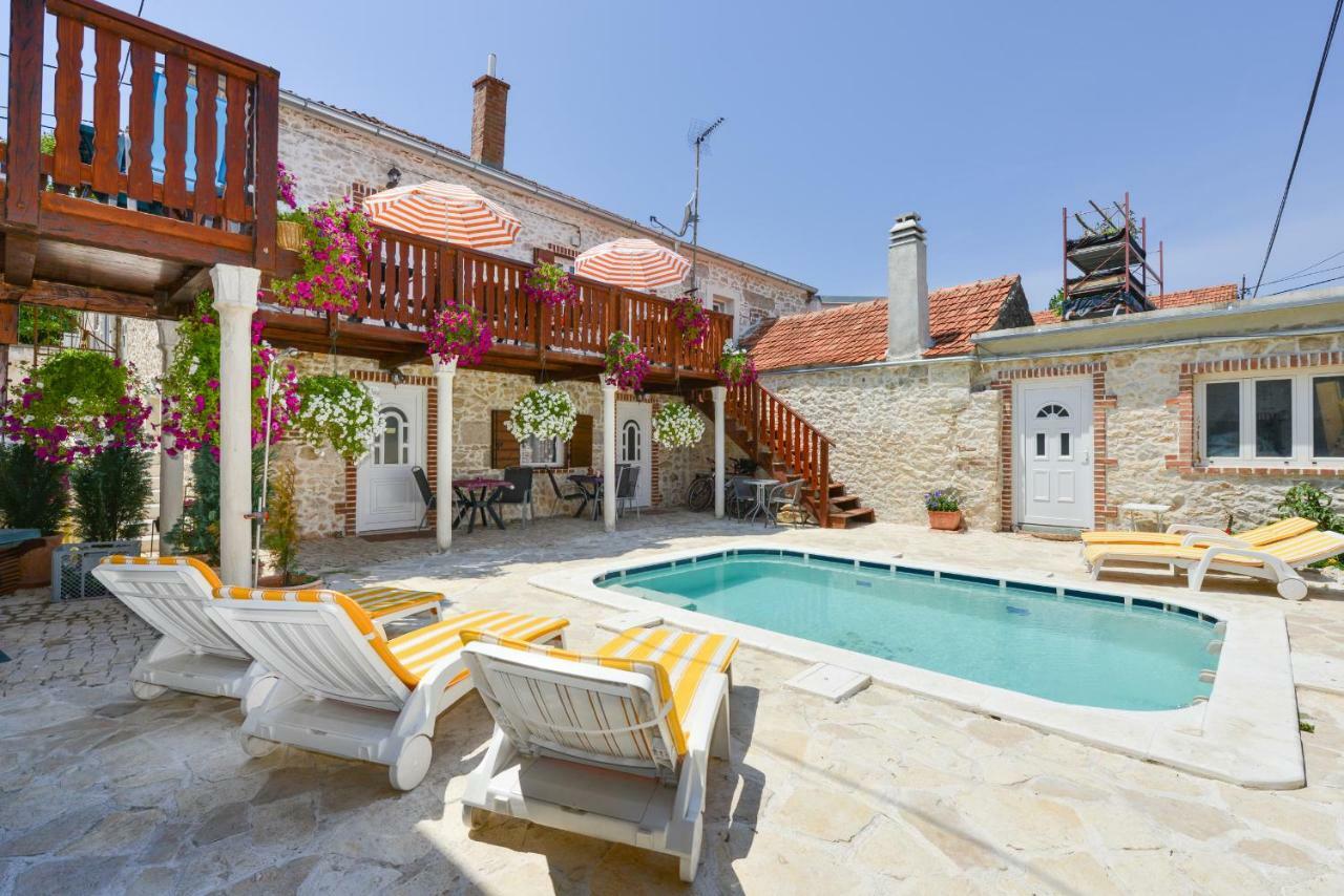 זאדאר Studios Villa Romantica מראה חיצוני תמונה