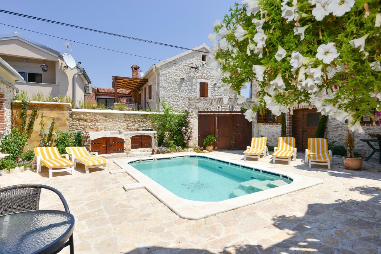 זאדאר Studios Villa Romantica מראה חיצוני תמונה