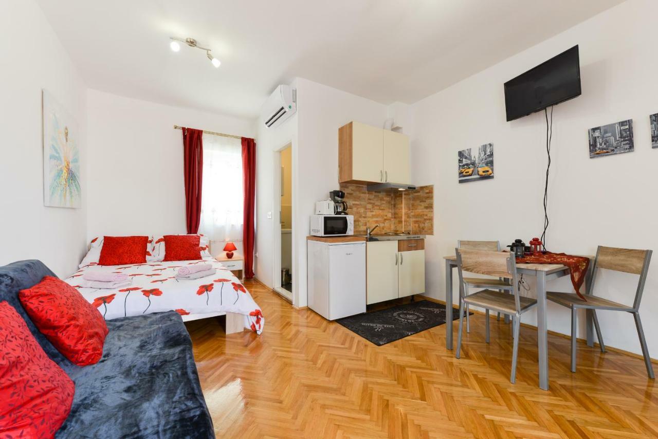 זאדאר Studios Villa Romantica מראה חיצוני תמונה