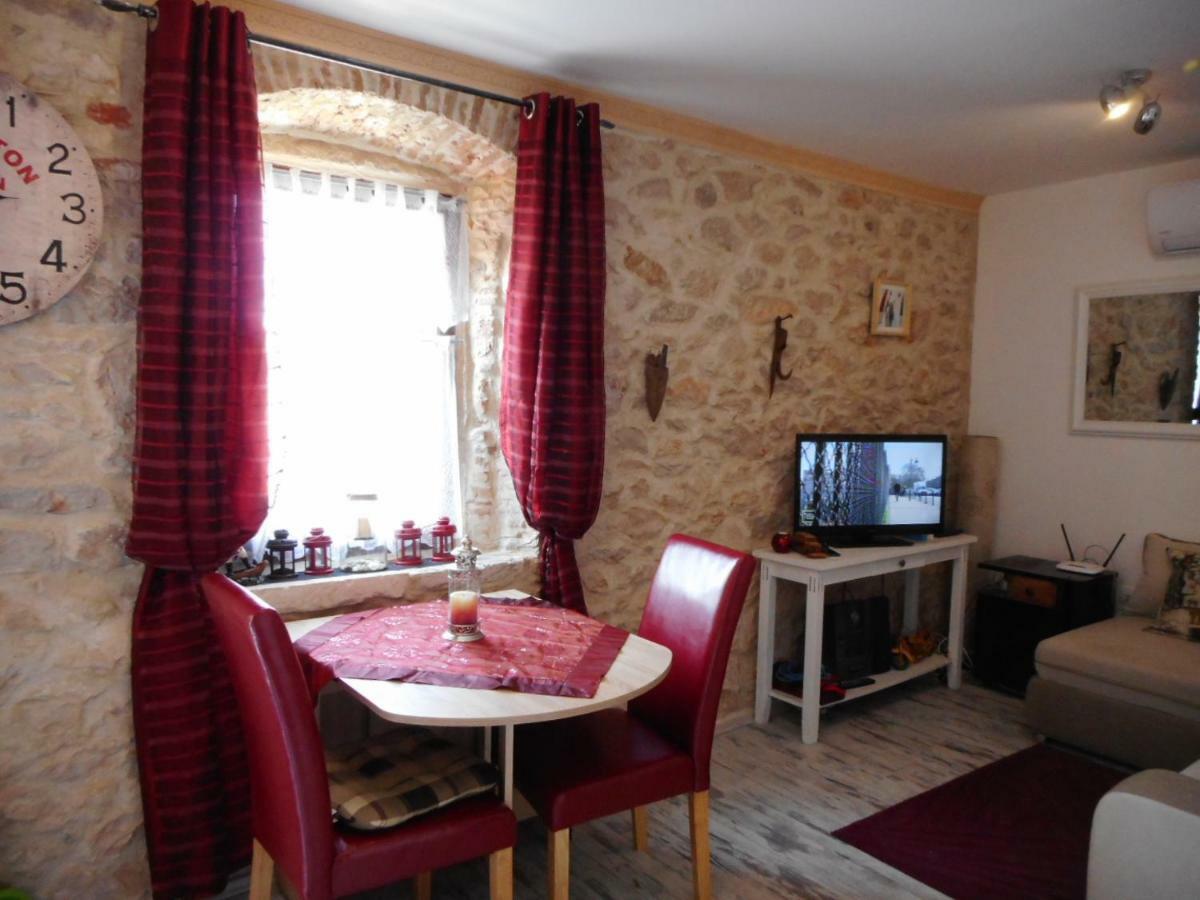 זאדאר Studios Villa Romantica מראה חיצוני תמונה