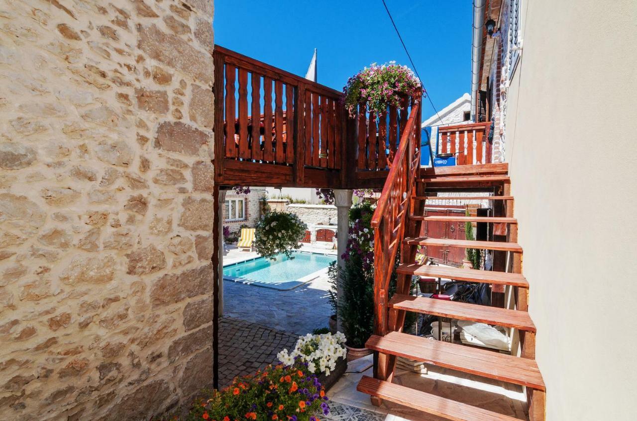 זאדאר Studios Villa Romantica מראה חיצוני תמונה